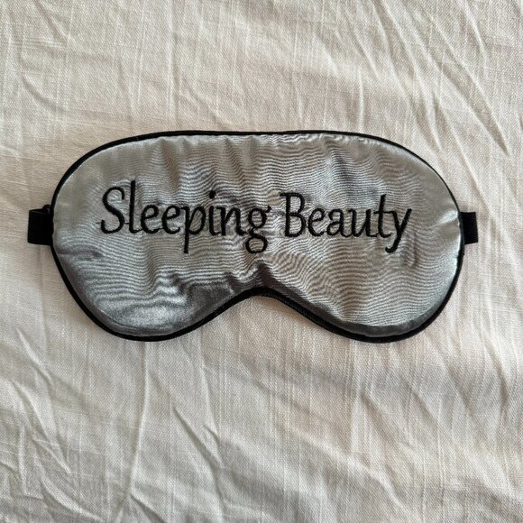 Sleeping Beauty Silk Eye Sleep Mask - Picture 3 of 4